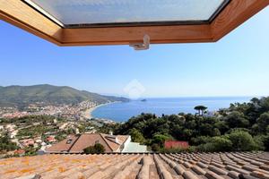 2 LOCALI A NOLI