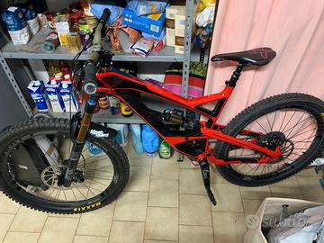 Bici Enduro YT Capra CF Pro tg L  