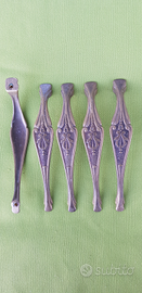 Maniglie e copri serratura vintage per restauro