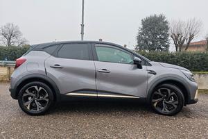 Captur 1.6 full ibrida top di gamma come nuova