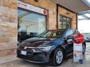 Volkswagen Golf VIII 2020 1.0 etsi evo Life 110cv 