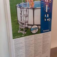 Scaletta piscina bestway 122cm Nuova