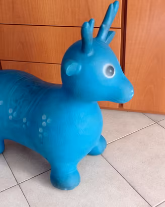 Cervo gonfiabile cavalcabile per bambini