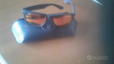 Ray-Ban
