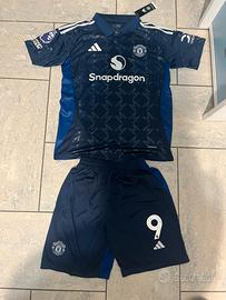 Completino united Hojlund 9 Taglia L