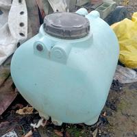 cisterna botte  contenitore 300 litri 