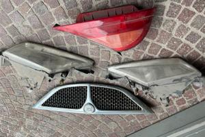 Fari Mascherina e fanalino sinistro Lancia Ypsilon