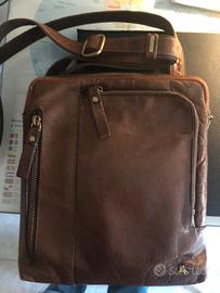 Borsello uomo in pelle