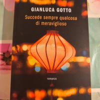 Libro Gianluca Gotto succede sempre qualcosa di 
