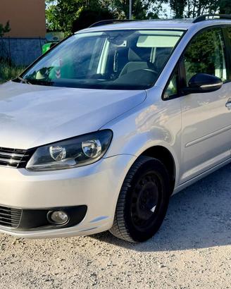 Touran 1.4 metano del 2011 OK NEOPATENTATI