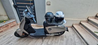 Scooter Elettrico Super Soco CUX