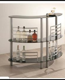 angolo bar tutto in vetro