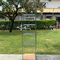 Scansia in  legno e ferro