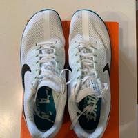 Scarpe Nike chiodate mezzonfondo