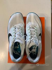 Scarpe Nike chiodate mezzonfondo