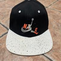 Cappello Nike Jordan nero e bianco
