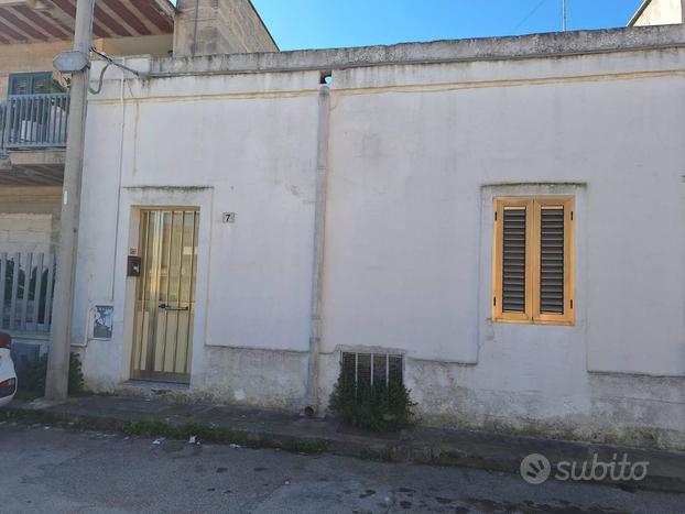 appartamento indipendente con cortile rif 32950