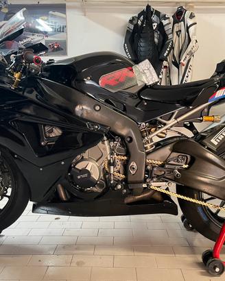 Bmw S1000rr pronto pista