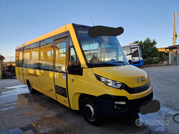 Scuolabus euro 6
