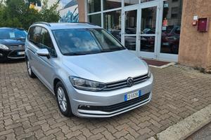 Volkswagen Touran 2.0 tdi 115cv dsg 7 POSTI-ACC-NA