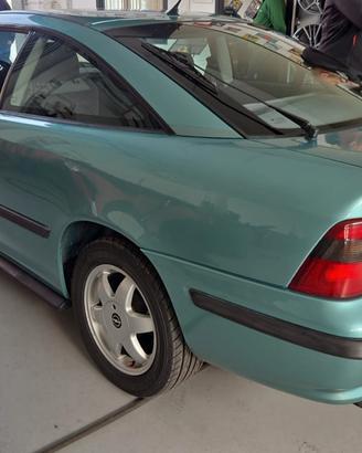 Opel calibra 2.0 16v Color Edition