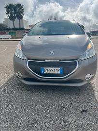 Peugeot 208 1.4 hdi