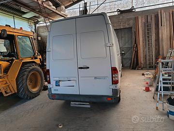 Mercedes sprinter