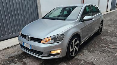 VOLKSWAGEN Golf 7 1.6 TDi - 2015 - 110.000km