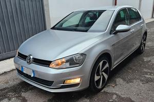 VOLKSWAGEN Golf 7 1.6 TDi - 2015 - 110.000km
