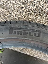 Gomme Pirelli Pzero
