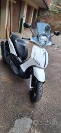 Piaggio Beverly 350