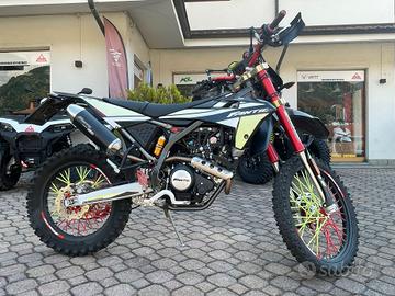 Fantic Motor XEF 125