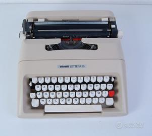 Macchina da scrivere 