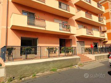 Locale Commerciale / Ufficio Reggio Calabria