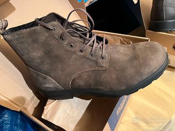 Blundstone allacciate nabuk ingrassato