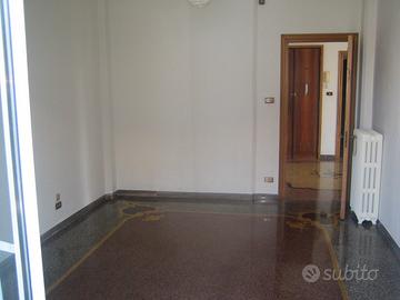 San Martino 6 vani con poggiolo