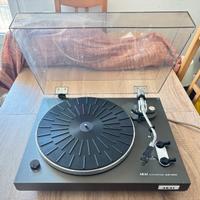 Akai AP 100 giradischi
