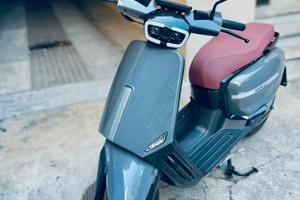 Scooter ELETTRICO Velocifero Tennis 125CC - 700km