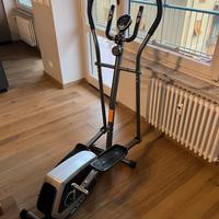 Ellttica ISE crosstrainer con volano 8kg