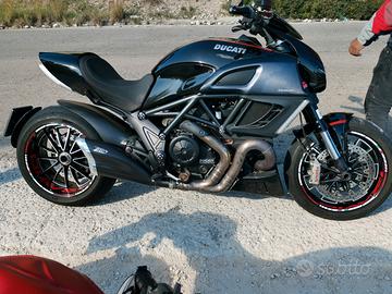 Ducati Diavel - 2012