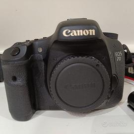 Canon eos 7D MK1 con BG7E