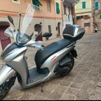 Honda sh 350 sport