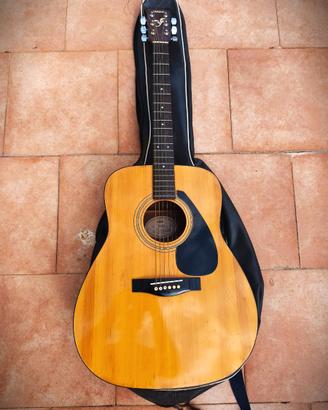 Chitarra acustica YAMAHA FG-401