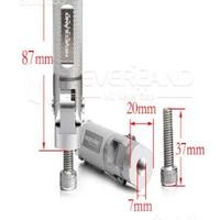 Coppia pedaline trasformazione cafe racer