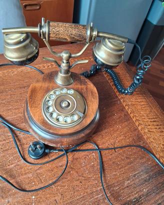 Telefono vintage a disco in legno noce e ottone