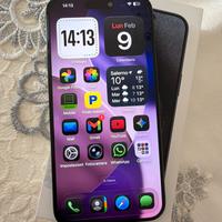 iPhone 15 pro max 256g in omaggio iPhone xr
