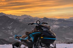 Motoslitta lynx boondocker + carrello