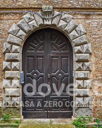Appartamento di 240 m² con più di 5 locali a Girif