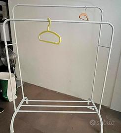 Stand Appendiabiti
