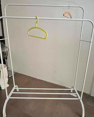 Stand Appendiabiti